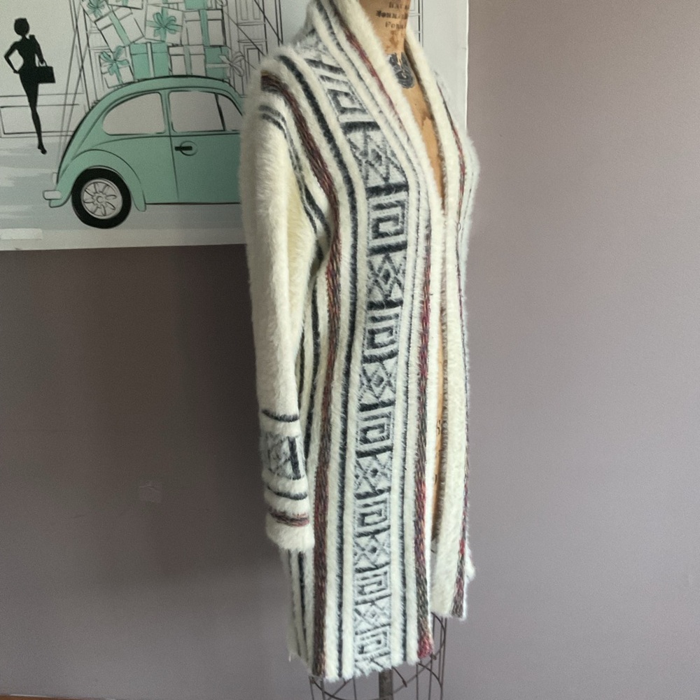 Janice Apparel Vintage Aztec Boho Pattern Long Duster Cardigan, Medium - Picture 5 of 8